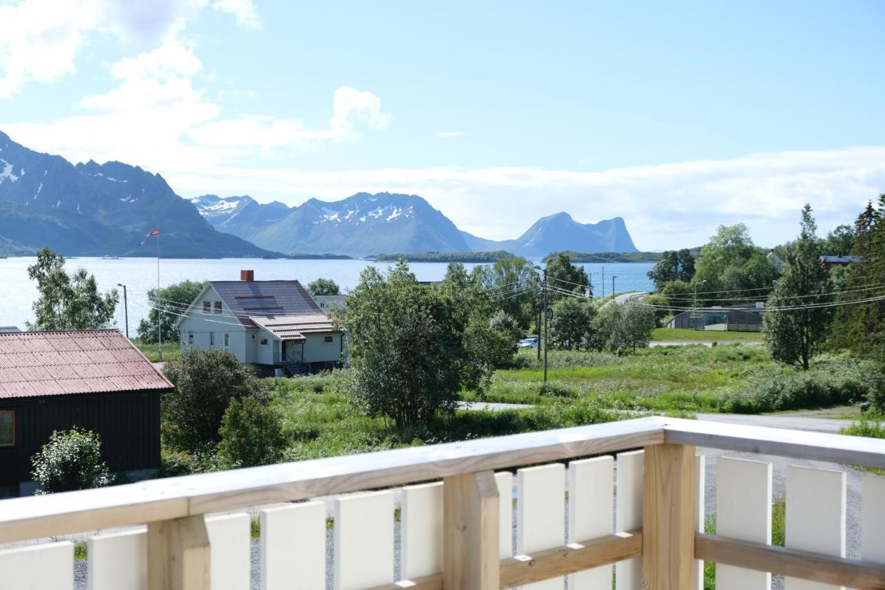 Destination Senja - Skaland Apartment ภายนอก รูปภาพ