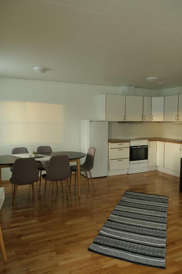 Destination Senja - Skaland Apartment ภายนอก รูปภาพ