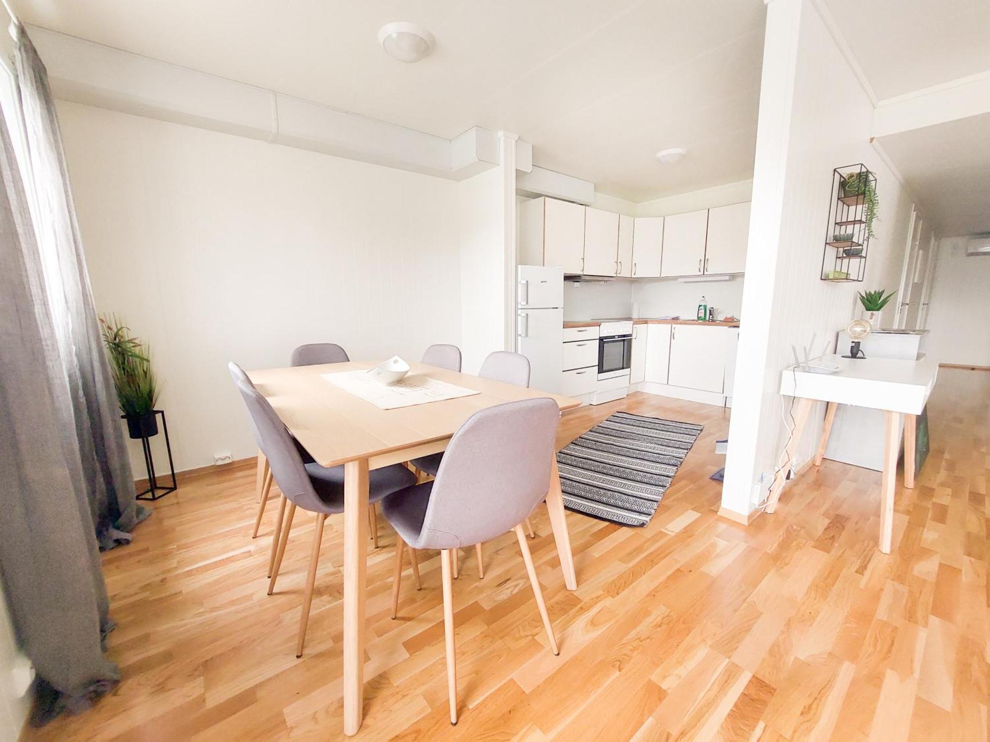 Destination Senja - Skaland Apartment ภายนอก รูปภาพ